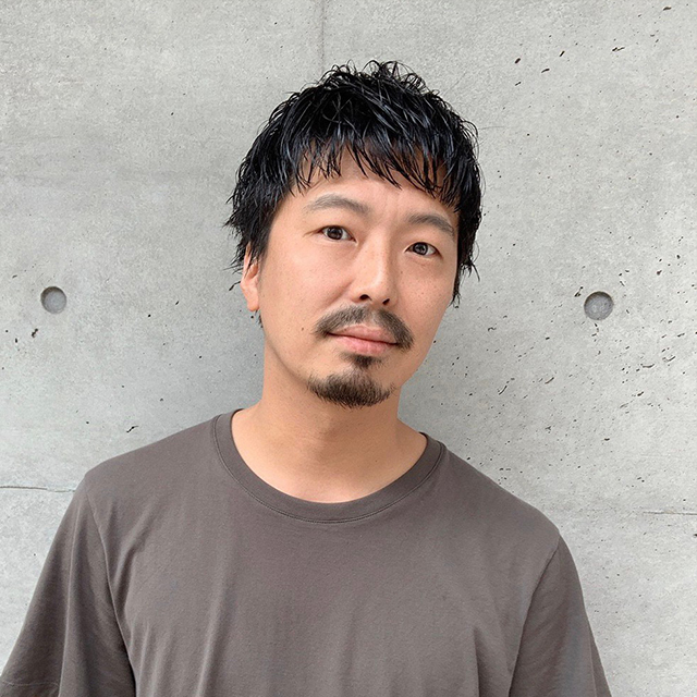 山村 龍平 近影